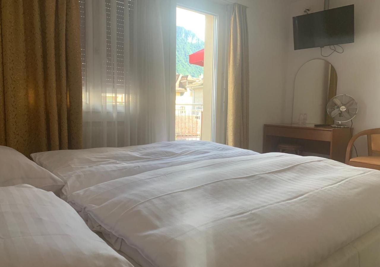 Hotel Du Quai Villeneuve Zewnętrze zdjęcie