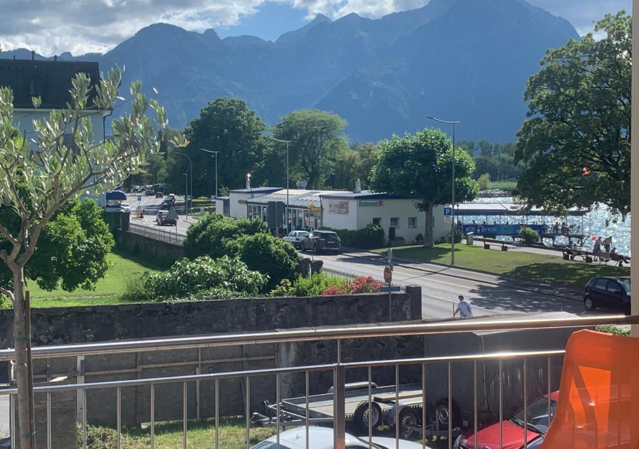 Hotel Du Quai Villeneuve Zewnętrze zdjęcie