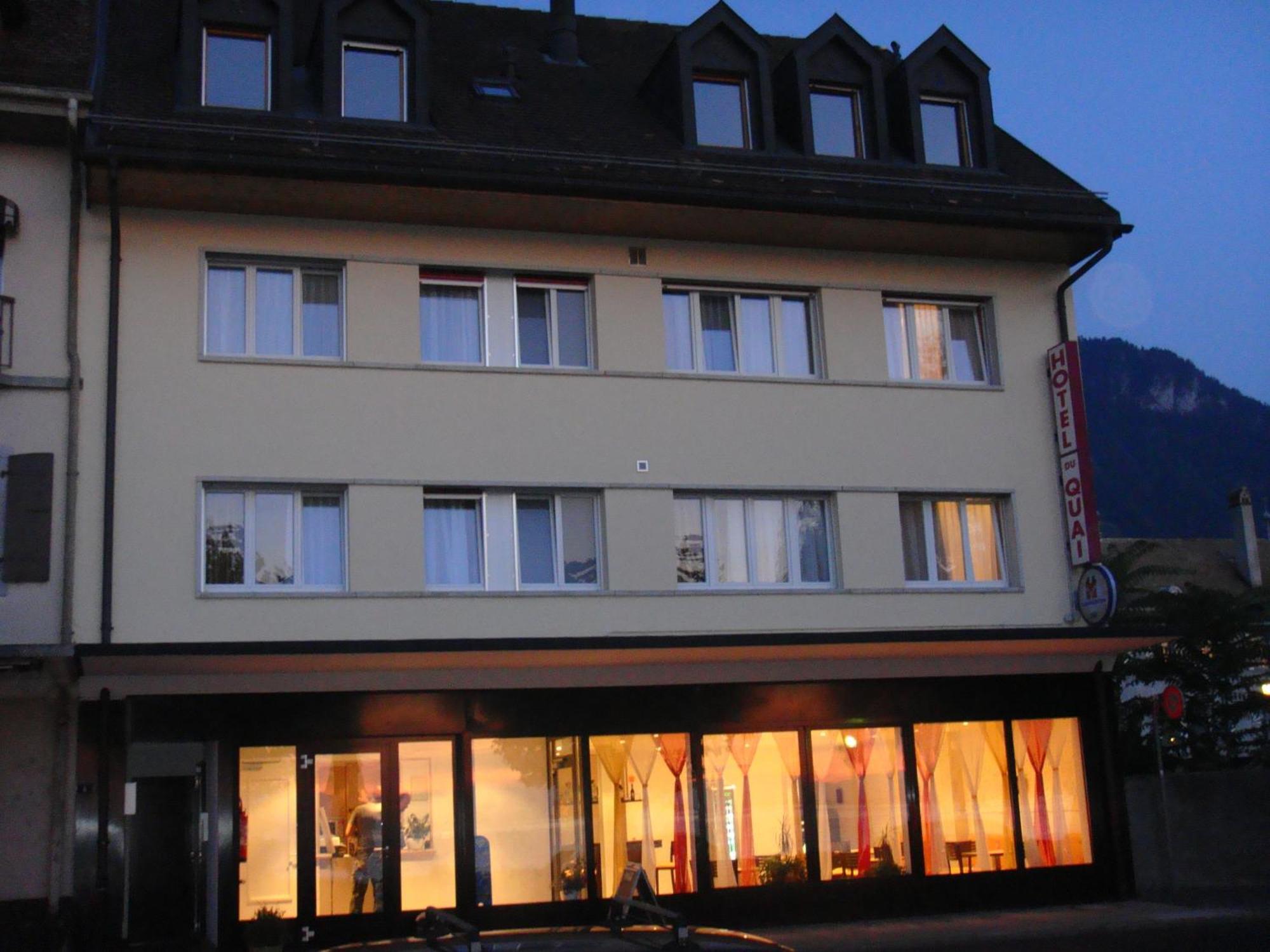 Hotel Du Quai Villeneuve Zewnętrze zdjęcie