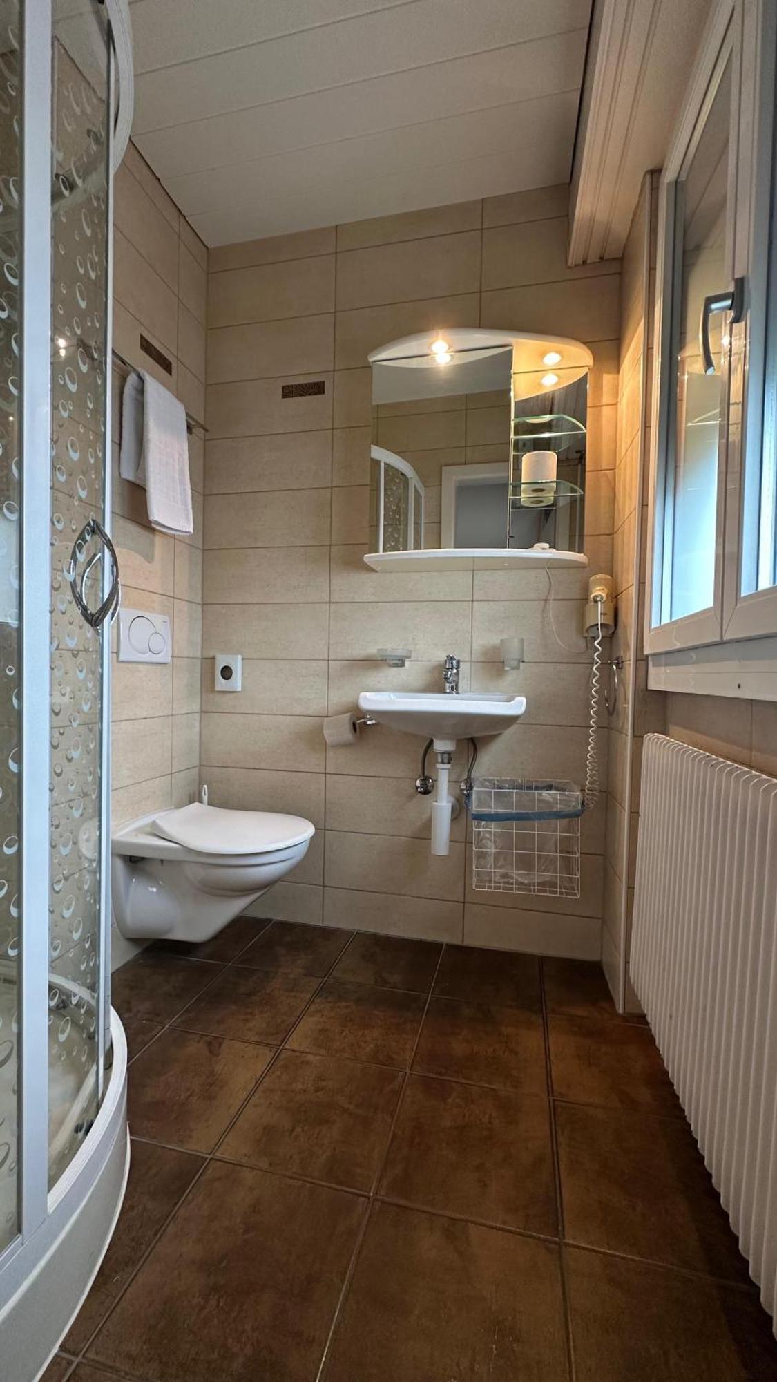 Hotel Du Quai Villeneuve Zewnętrze zdjęcie
