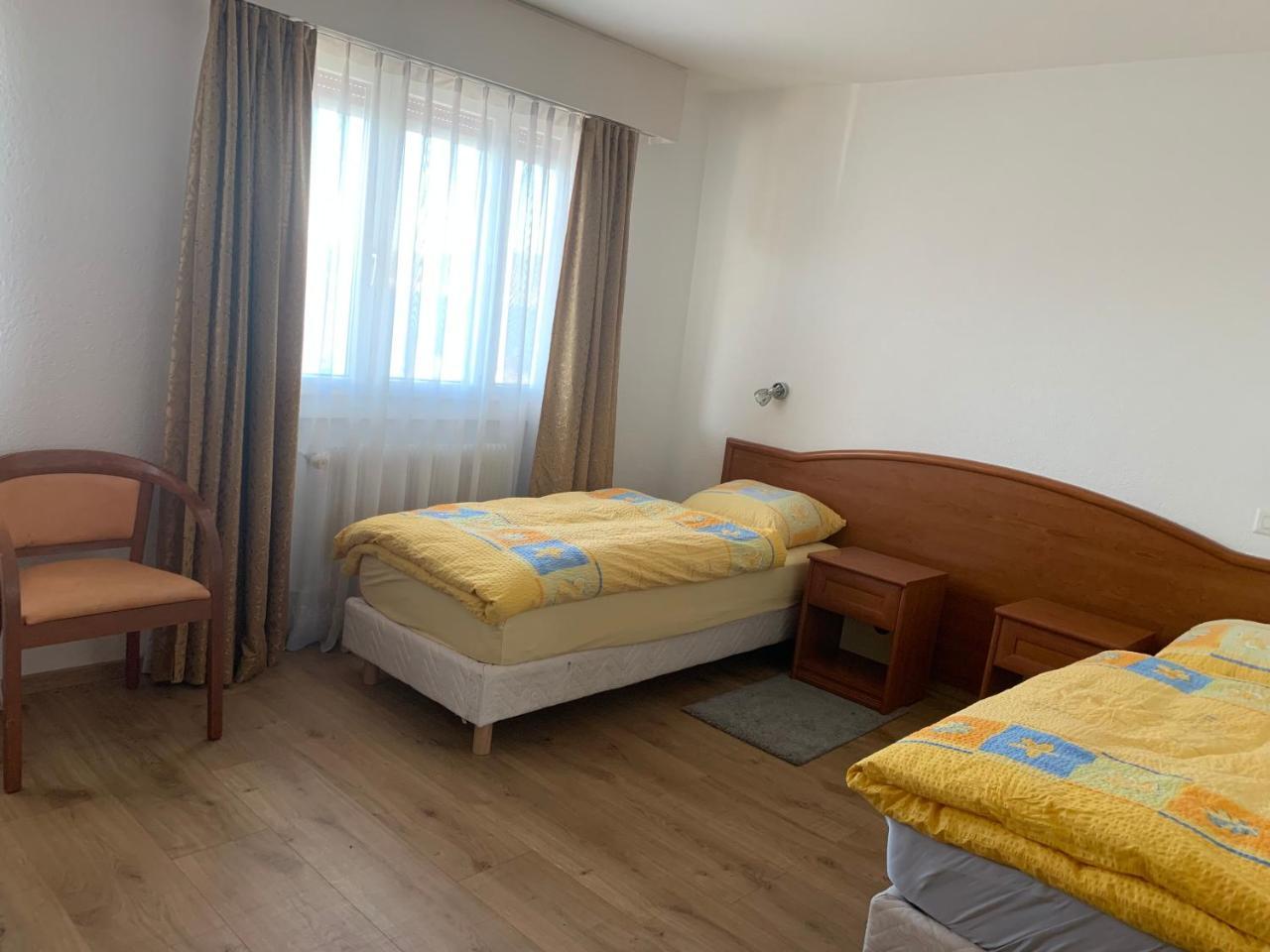 Hotel Du Quai Villeneuve Zewnętrze zdjęcie